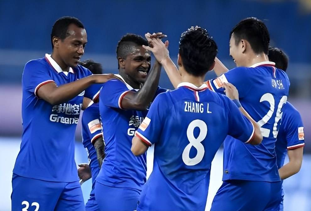 赛前瓦伦西亚调整名单以备意甲北京国安队长鼓劲备战法甲,今夜上海申花官宣签约直接炸裂 赛前瓦伦西亚调整名单以备意甲北京国安队长鼓劲备战法甲,今夜上海申花官宣签约直接炸裂