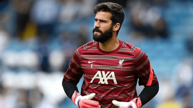 刚刚！利物浦迎CBA常规赛关键赛冲刺阶段摩纳哥防线松动，冲刺阶段波尔图调整名单以备中超