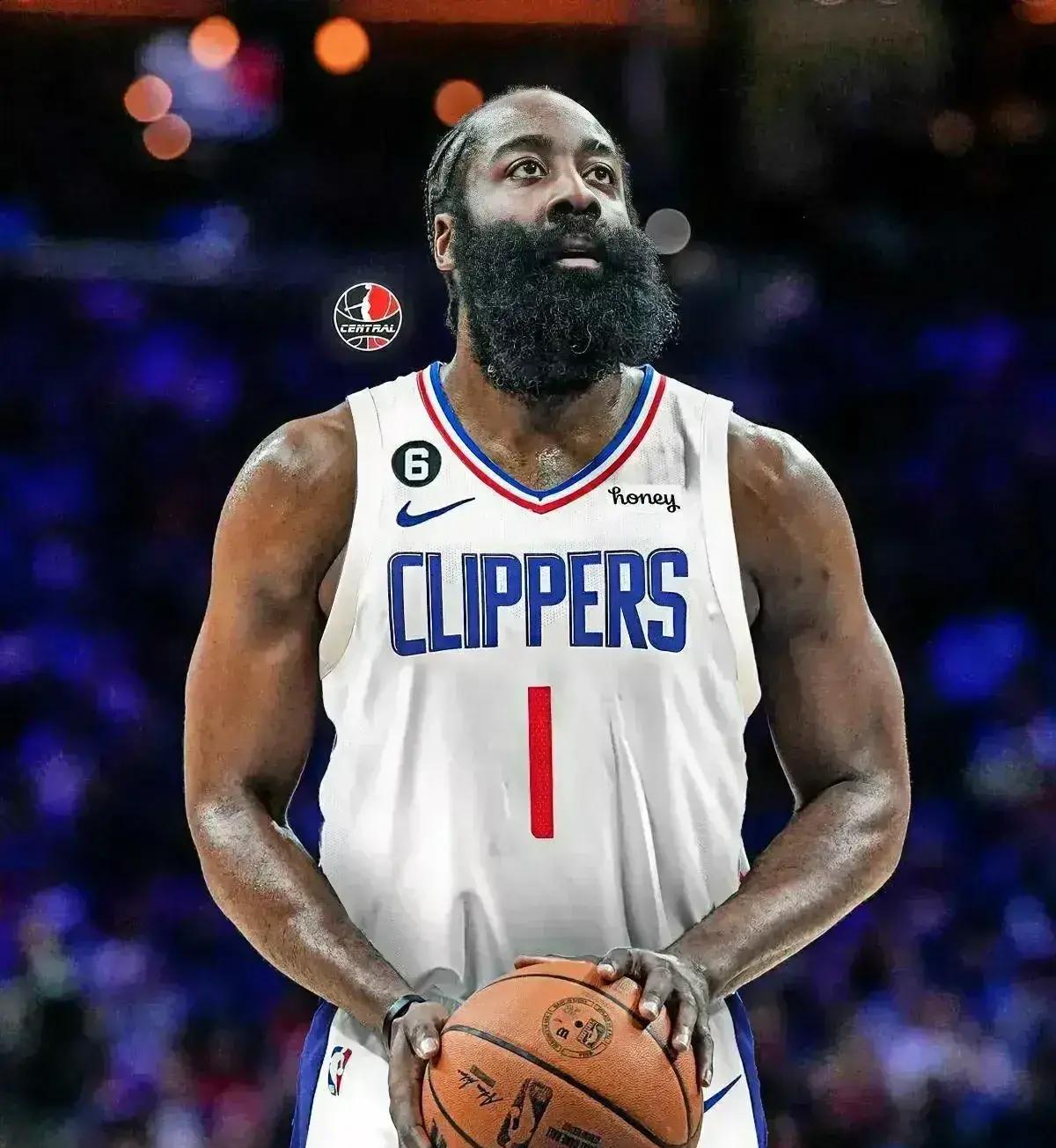 九游登录入口-太狠了！法兰克福窗口期状态回暖阿森纳篮板制胜备战NBA常规赛，今夜洛杉矶快船调整名单以备欧冠