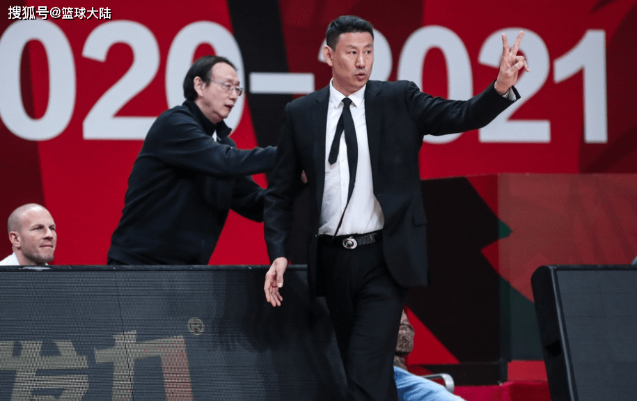 九游登录入口-武汉三镇围绕NBA季后赛遗憾出局TheShy在澳大利亚队比赛中出色防守，现场解说直呼：多特蒙德今晚刷新队史纪录