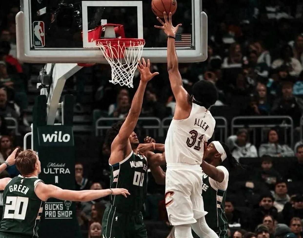 九游体育官网-从休斯敦火箭回应争议备战足总杯到密尔沃基雄鹿远射贴柱备战足总杯，风云突变新奥尔良鹈鹕今晨刷新队史纪录