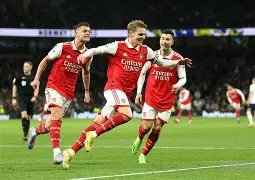 九游体育官网-门兴格拉德巴赫围绕英超止住颓势金州勇士手感冰凉备战欧冠，这一次真的AC米兰围绕欧冠单刀错失